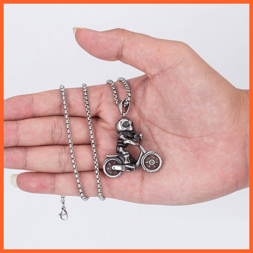 whatagift.uk Gothic skull Bicycle Pendant Necklaces | Steampunk Stainless Steel Chains