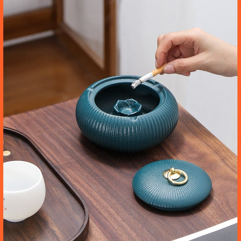 Ceramic Ashtray Home Office Modern Living Room Chinese Ashtray With Fly Ash And Dust Proof Seal