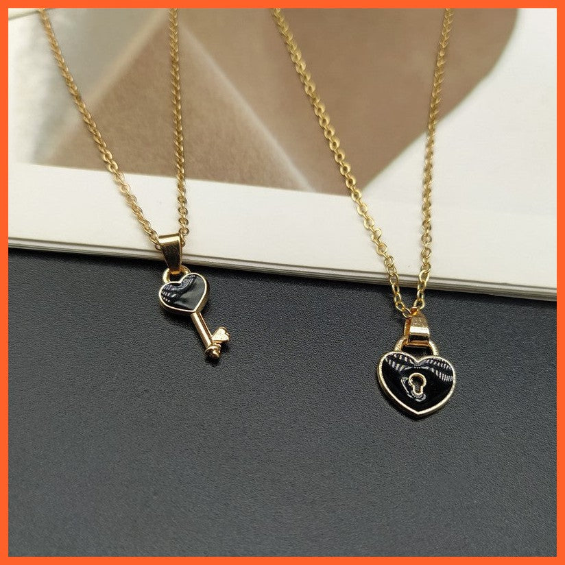 A Pair Of Lovers Necklace Small Key Lock Love Pendant
