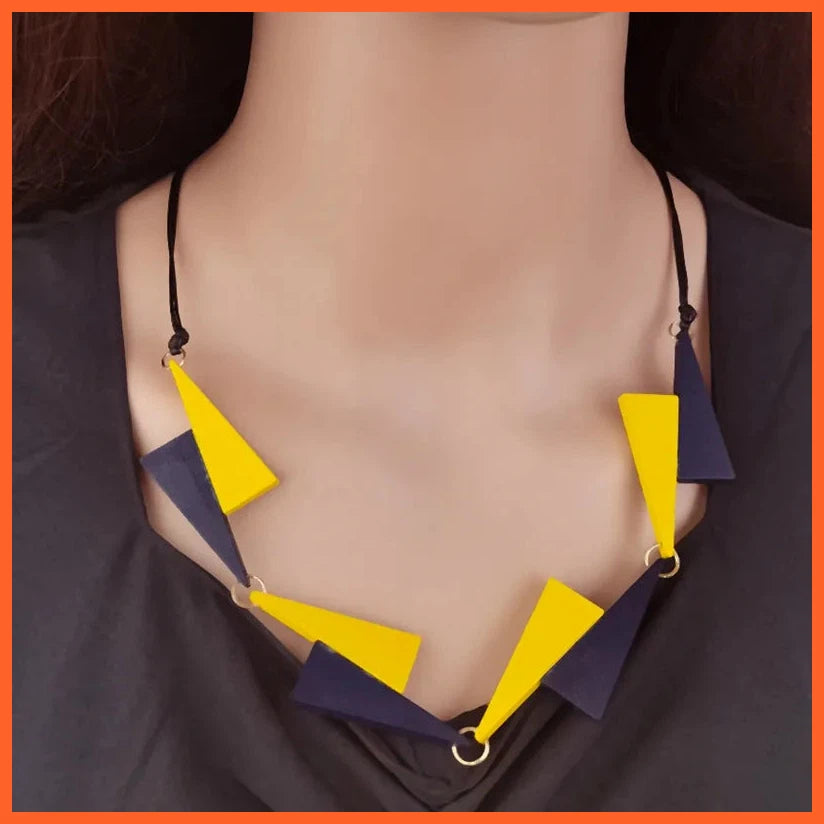 Minimalist Geometric Wood Pendant Necklace For Women