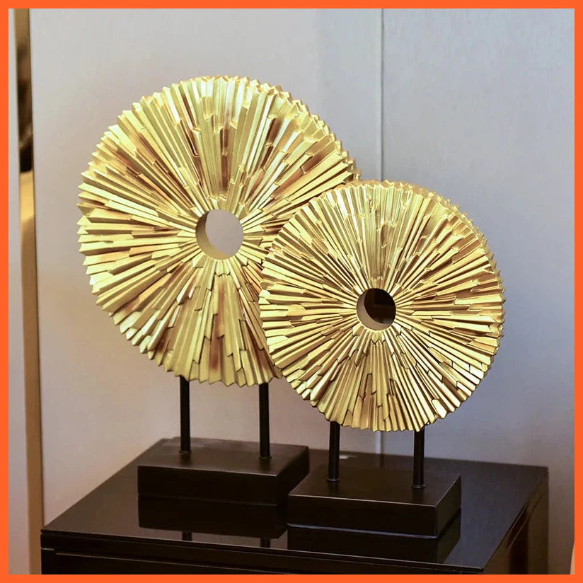 European Cabinet Resin Round Figurines | Luxury Modern Gold Home Decoration Item