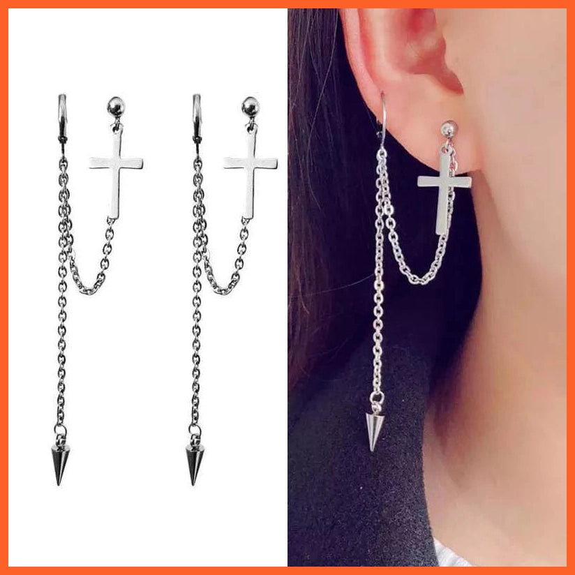whatagift.uk 2 earrings 2 Skull Grunge Stud Style Asymmetric Clip Earrings for Women