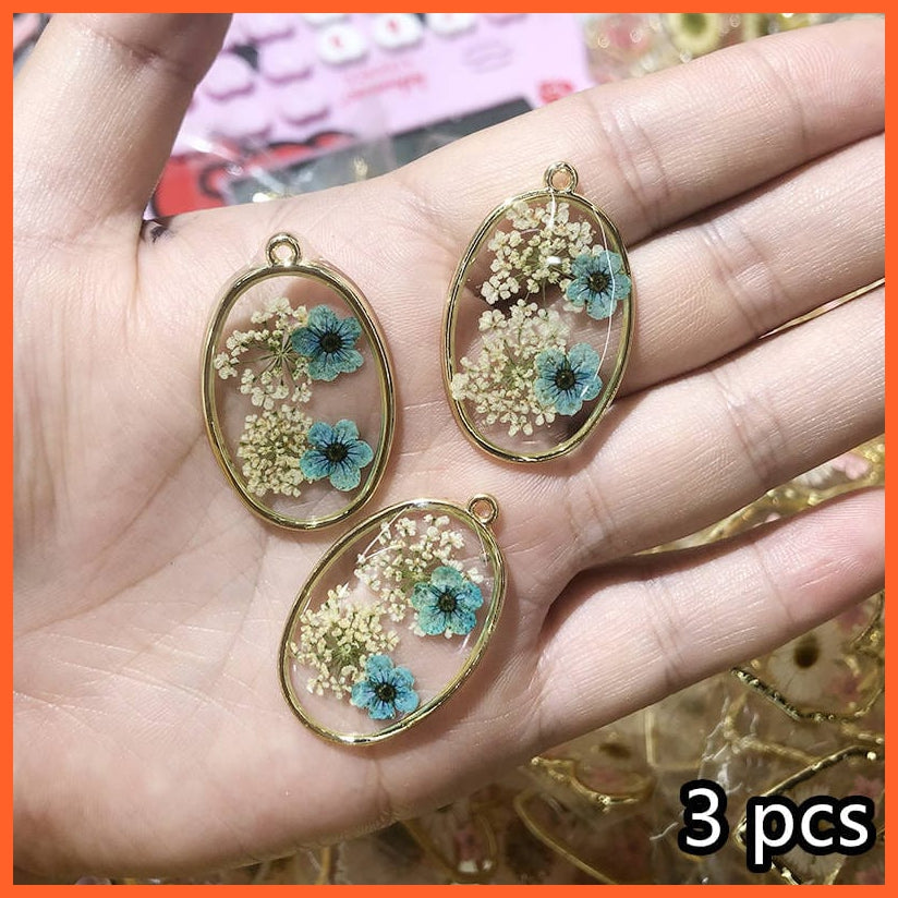 whatagift.com.au 3 PCS Blue 3-4Pcs Oval Transparent Resin Real Dried Flower Petal Charms Pendant for Jewelry Making