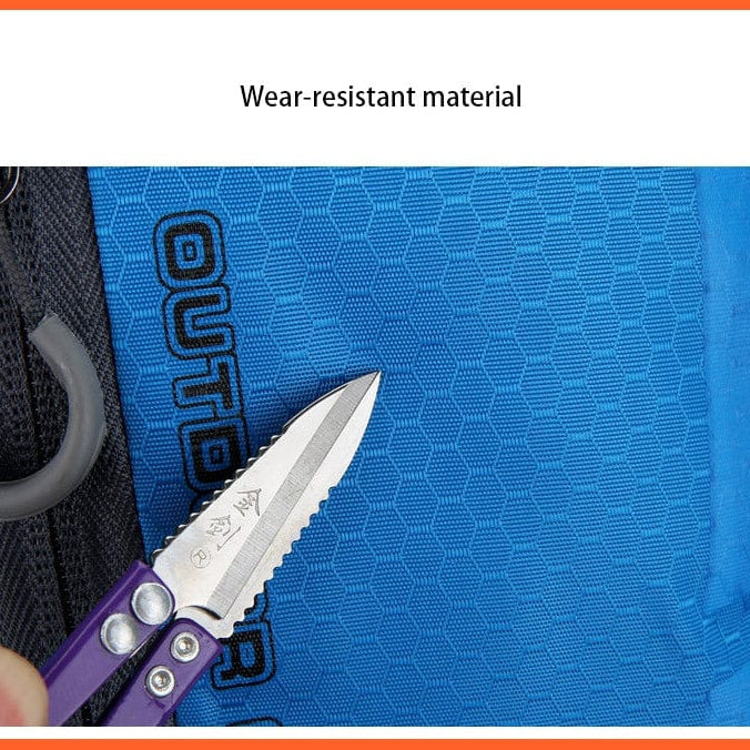 whatagift.com.au 40L Waterproof  TravelBackpack Men