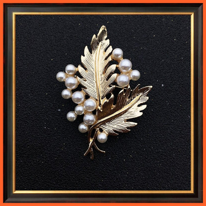whatagift.com.au B6 Beautiful Pearl Metal Brooch For Women