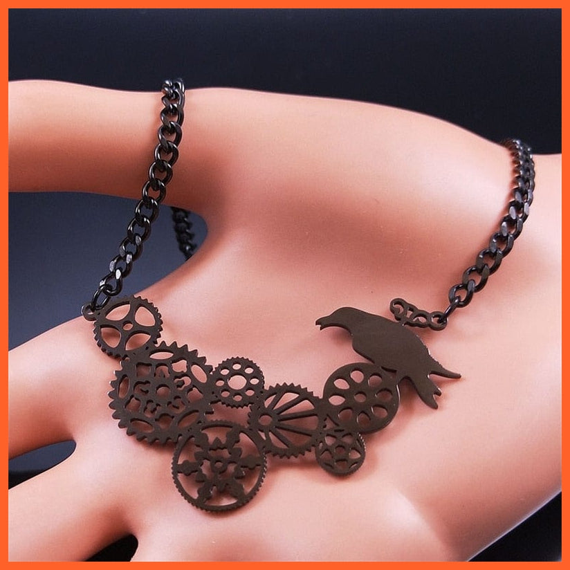whatagift.uk Black Stainless Steel Gear Bird Crow Pendant Necklace