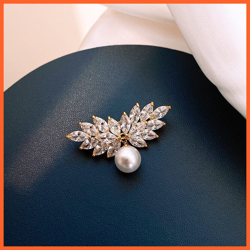 whatagift.com.au Brooches Pearl Rhinestone Wreath Butterfly Brooch for Women | Trendy Elegant Circle Leaf Brooch Pins Party Wedding Gifts