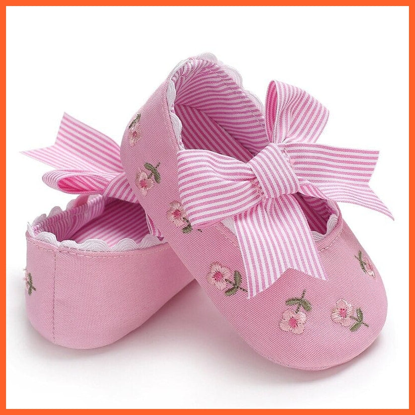 whatagift.com.au c / 3 Baby Girl Newborn Shoes | Big Bow Knitted  Crib Shoe