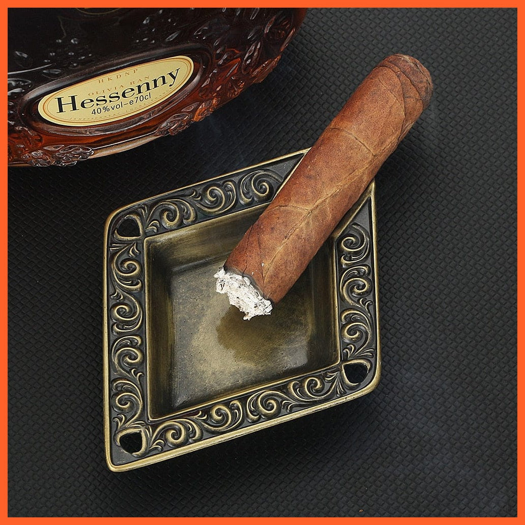 Metal House Ashtray | Outdoor Travel Cigar Ashtray Home Pocket 1 Cigar Holder Ash Tray For Cigars Smoking | whatagift.com.au.
