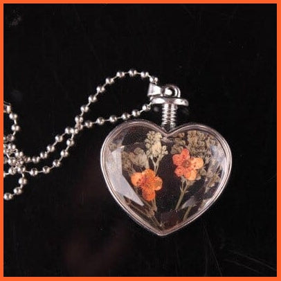 whatagift.com.au D1 1Pcs Heart Shaped Dried Preserved Fresh Flower Charms Resin Pendant