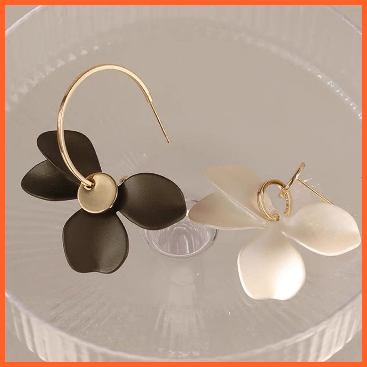 whatagift.com.au Daisy Flower Bee Stud Earrings For Women | Sunflower Butterfly Zircon Asymmetrical Earring