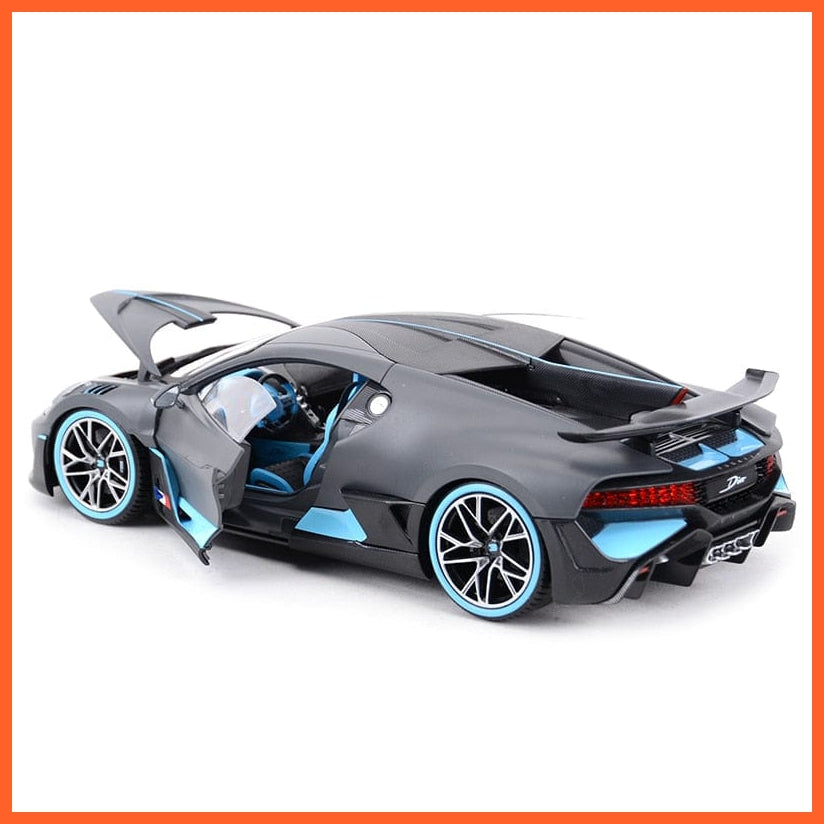 Bugatti Divo 1:18 Sports Car Static Simulation Die Cast Model Car Toys | whatagift.com.au.