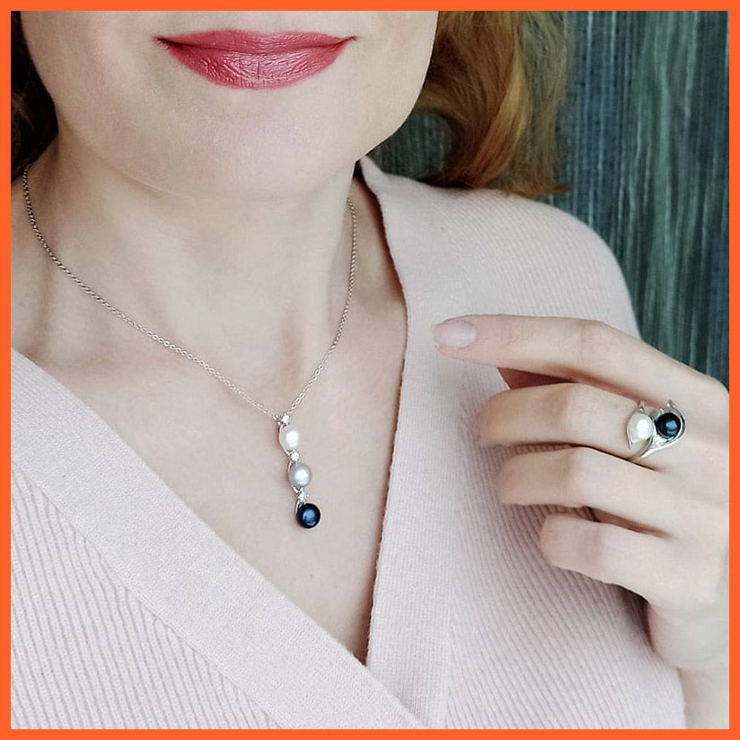 whatagift.com.au Freshwater Natural Black White Pearl Silver Pendant For Women