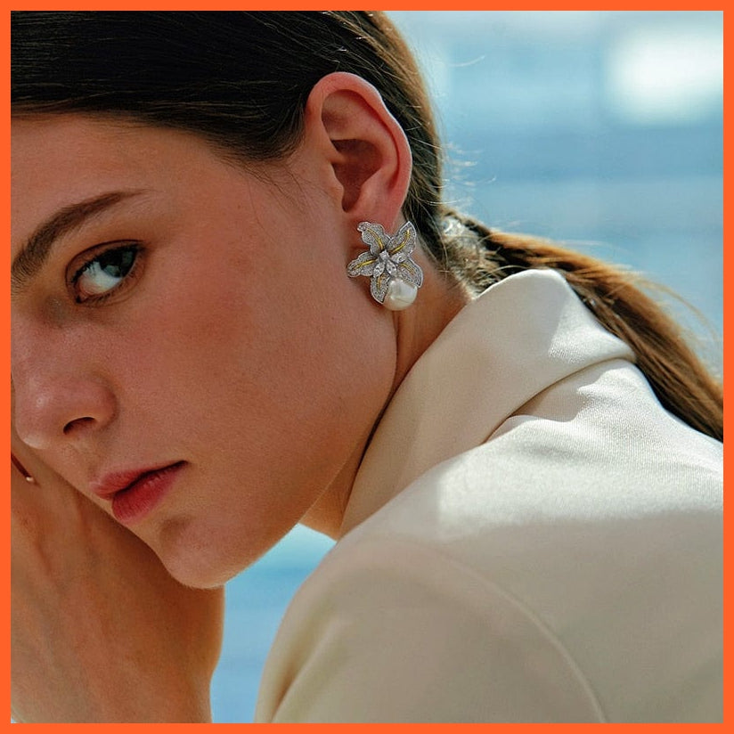 whatagift.com.au Gorgeous Flower Imitation Pearl Earrings