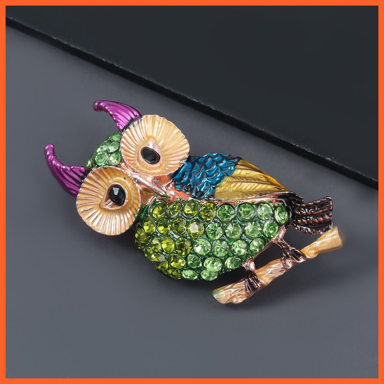 whatagift.uk Green Inlaid Rhinestone Owl Brooch