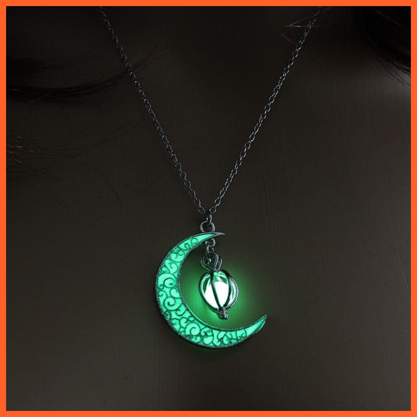 whatagift.com.au I Moon Glowing Necklace | Glow in the Dark Halloween Pendant
