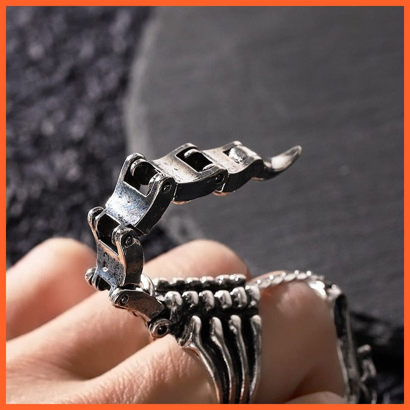 whatagift.uk Movable Scorpion Ring | Vintage Gothic Scroll Armor Knuckle Full Finger Rings