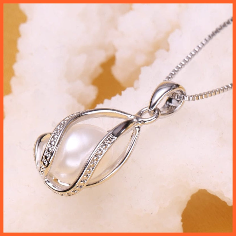 whatagift.com.au Natural Freshwater Pearl Pendant Cage Necklace