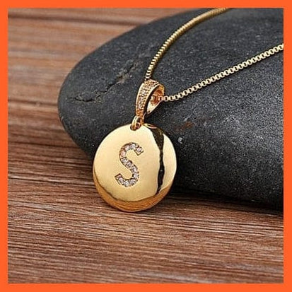 whatagift.com.au necklace Copy of Gold Plated Round Shaped Pendant Initial 26 Letters Pendent Necklace