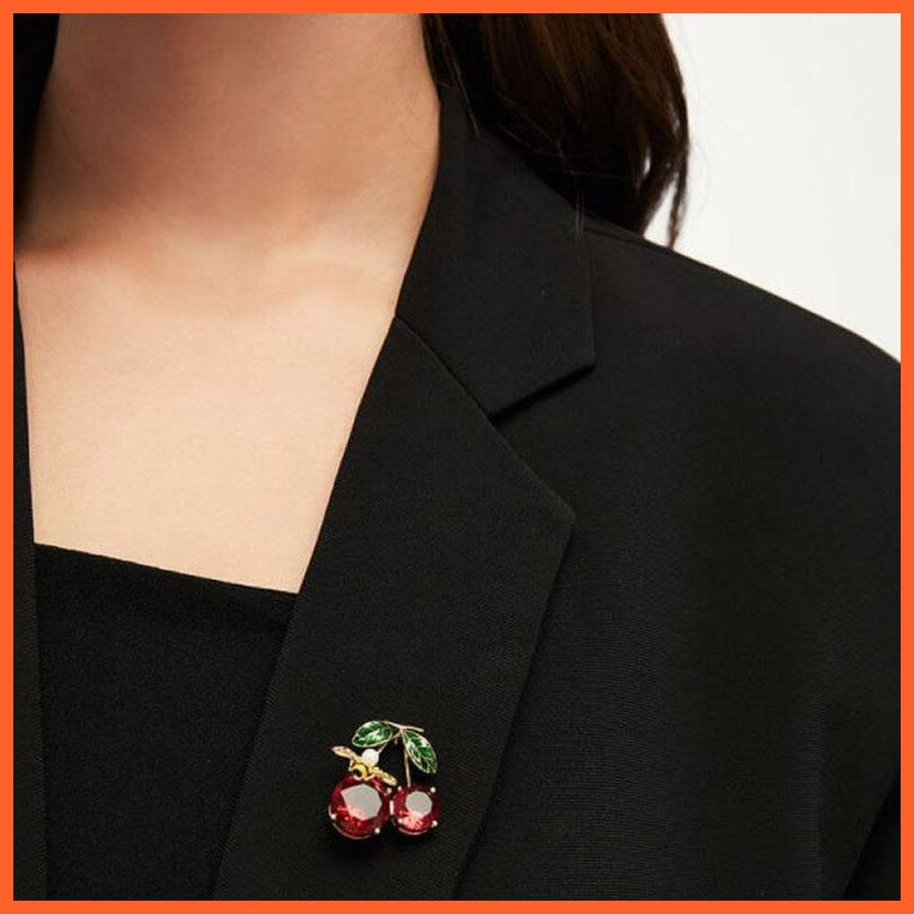 whatagift.uk New Cute Red Cherry Resin Brooch
