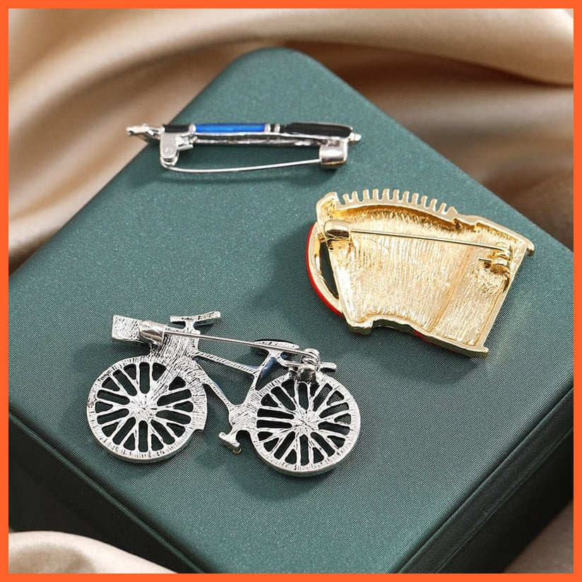 whatagift.uk New Retro Bicycle Pen Accordion Brooch