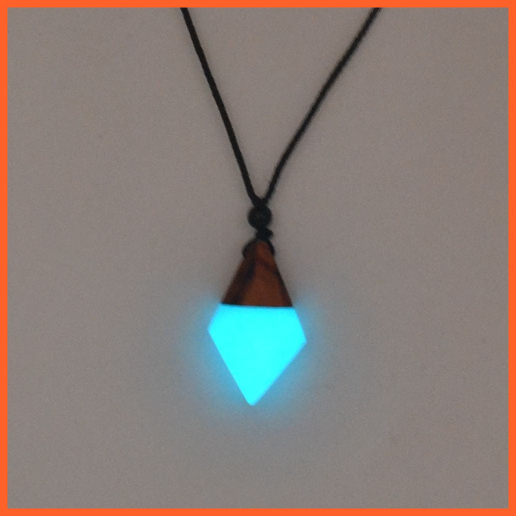 whatagift.com.au Pendant Necklace A2030561 Fashion Arrow Necklace Ancient Wood Resin Energy Jewelry Luminous Pendant