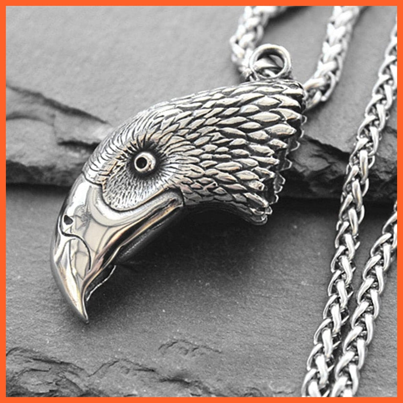 whatagift.uk Retro Double-sided Three-Dimensional Eagle Head Pendant Necklace
