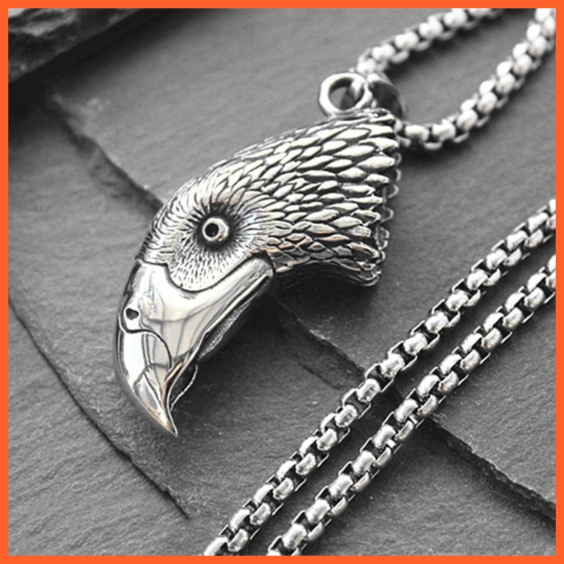 whatagift.uk Retro Double-sided Three-Dimensional Eagle Head Pendant Necklace