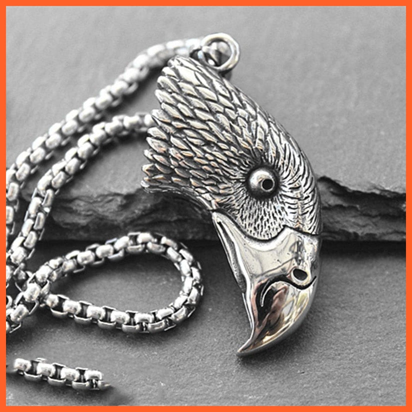 whatagift.uk Retro Double-sided Three-Dimensional Eagle Head Pendant Necklace