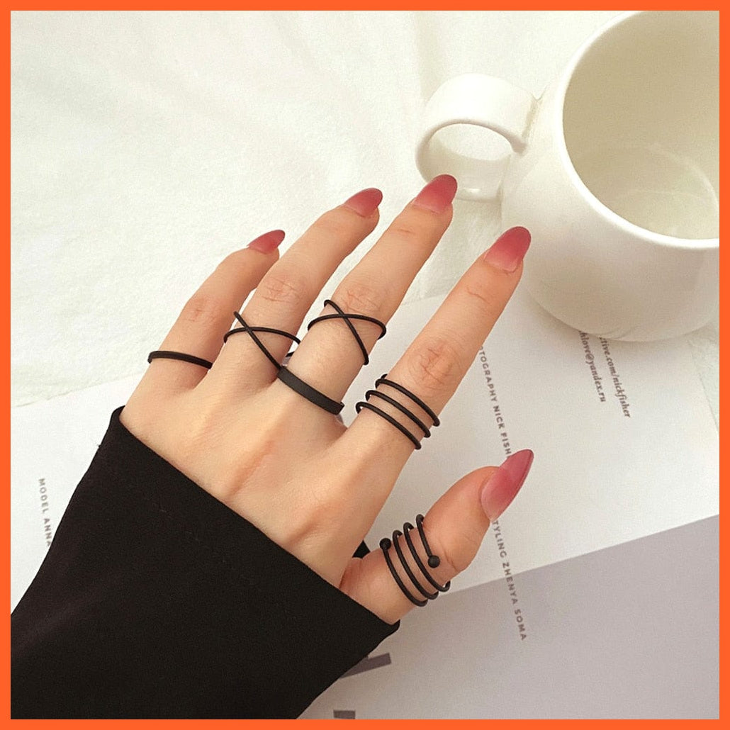 6Pcs/Set Punk Finger Rings Minimalist Gold/Black Metal Rings For Women | whatagift.com.au.