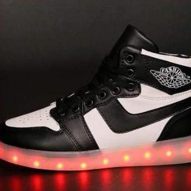Led Sports Shoes Sneakers High Top Usb - B & W | whatagift.com.au.