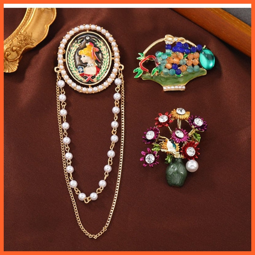 whatagift.com.au Vintage Royal Women Portrait Enamel Tassel Pearl Badges and Brooch Pins